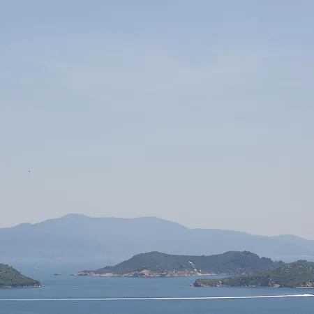 Vila 2b Luxurious Io, With Private Pool And Stunningt Sea Views Kolios