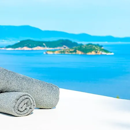 2b Luxurious Io, With Private Pool And Stunningt Sea Views Βίλα