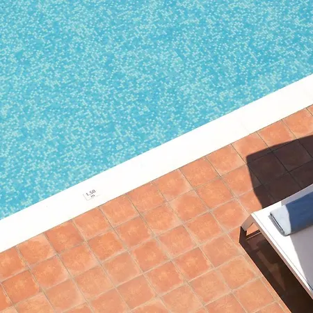 2b Luxurious Io, With Private Pool And Stunningt Sea Views